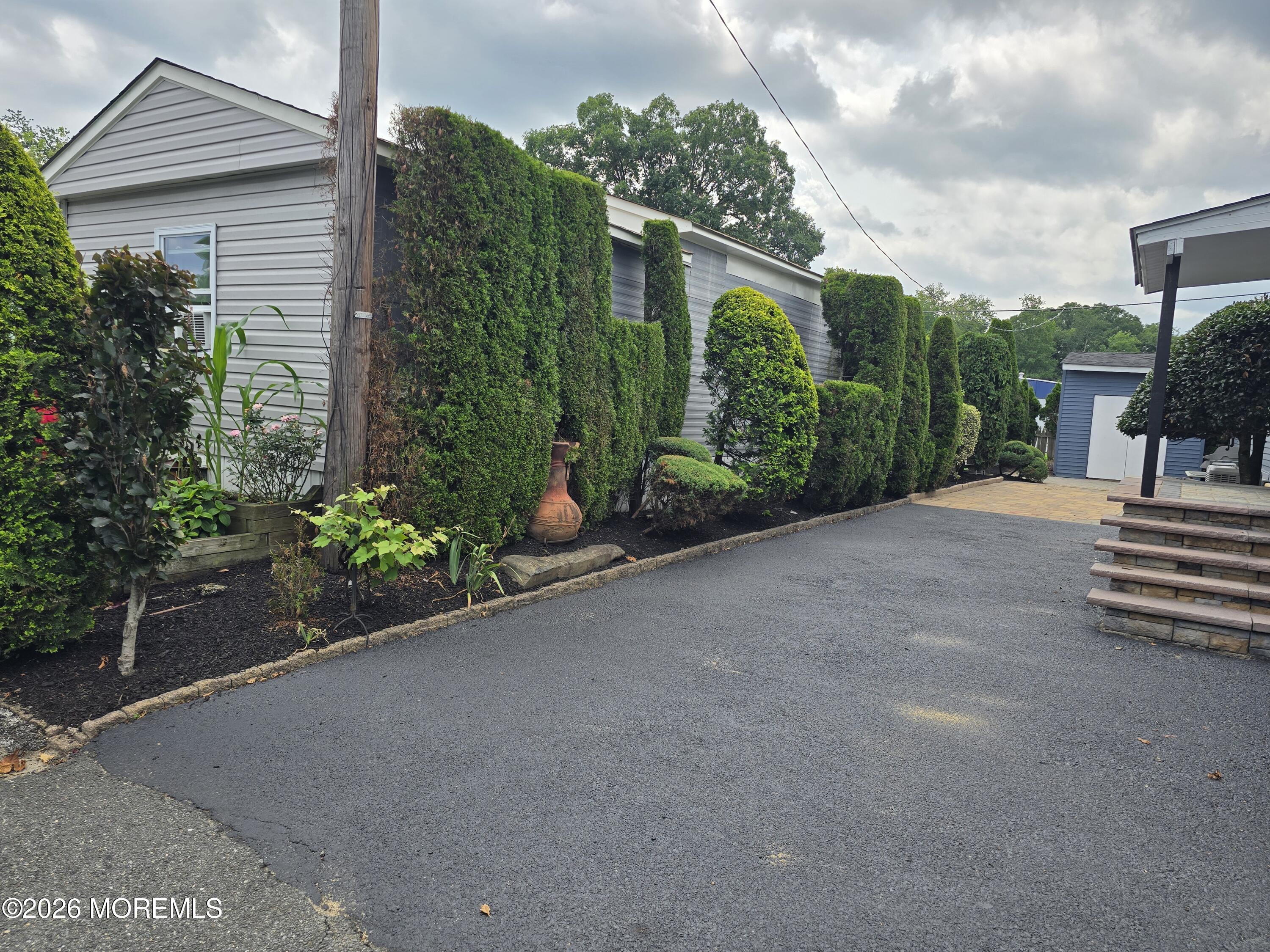7 Shady Lake Circle Jackson NJ 08527