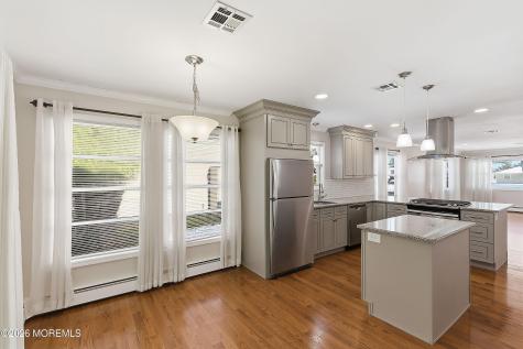 15 Encinitas Drive Toms River NJ 08757
