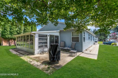 15 Encinitas Drive Toms River NJ 08757