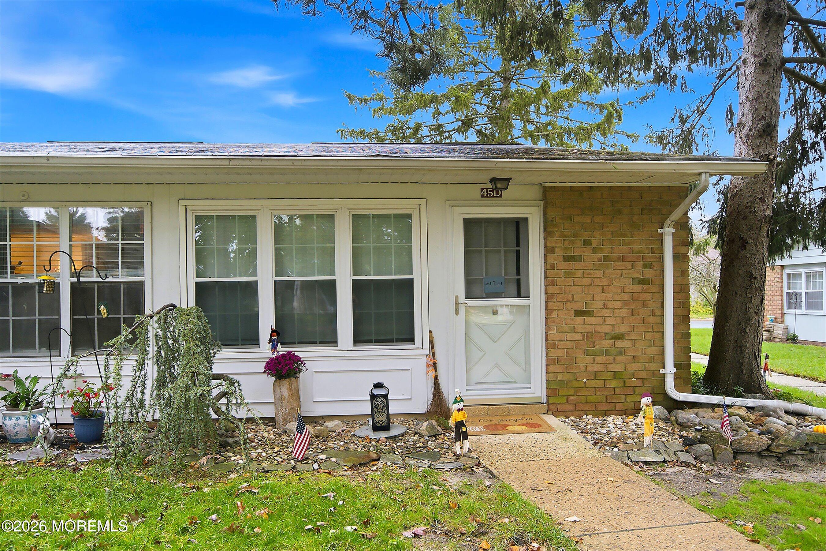 45 Edinburgh Lane Manchester NJ 08759
