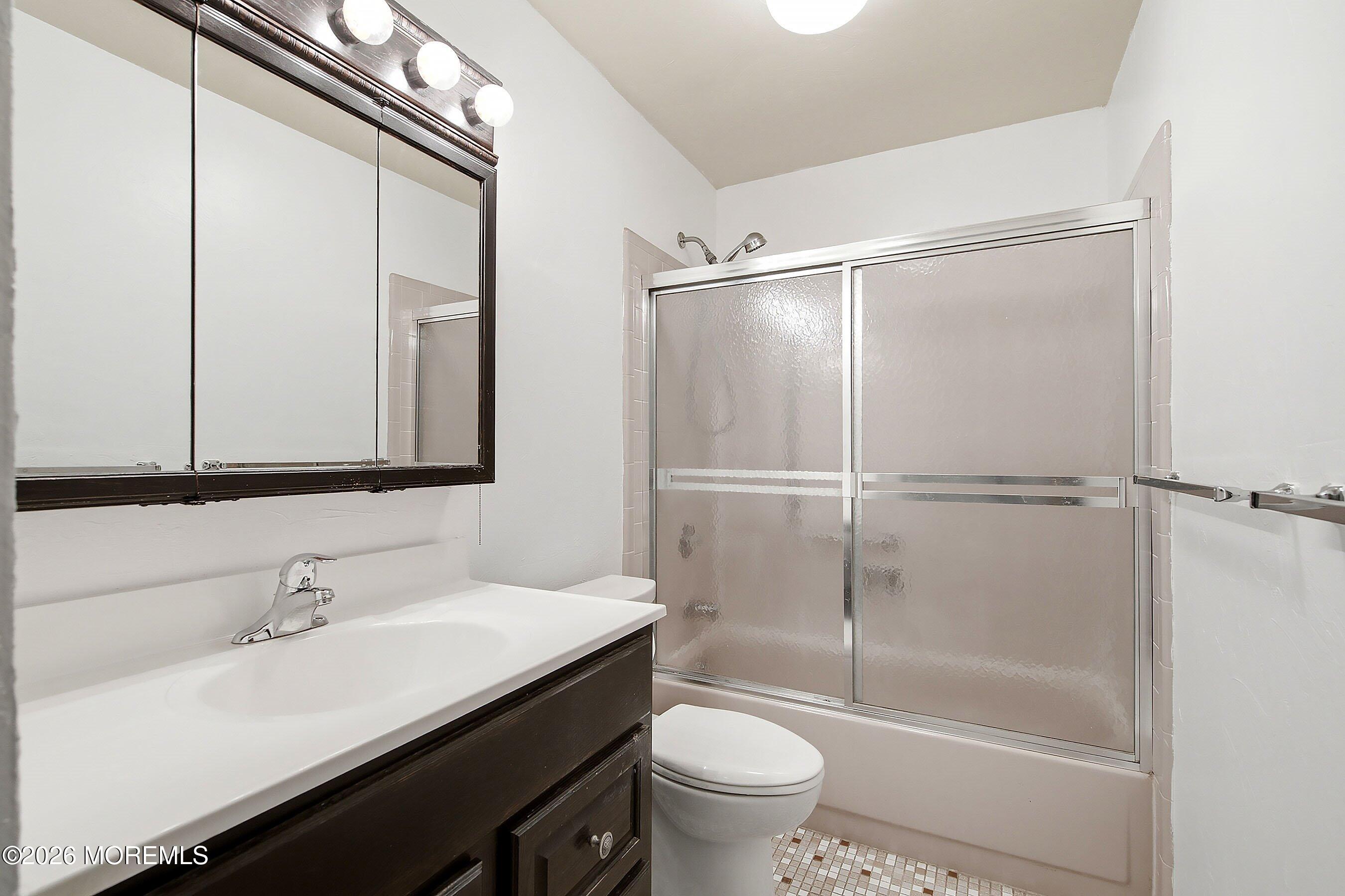 45 Edinburgh Lane Manchester NJ 08759