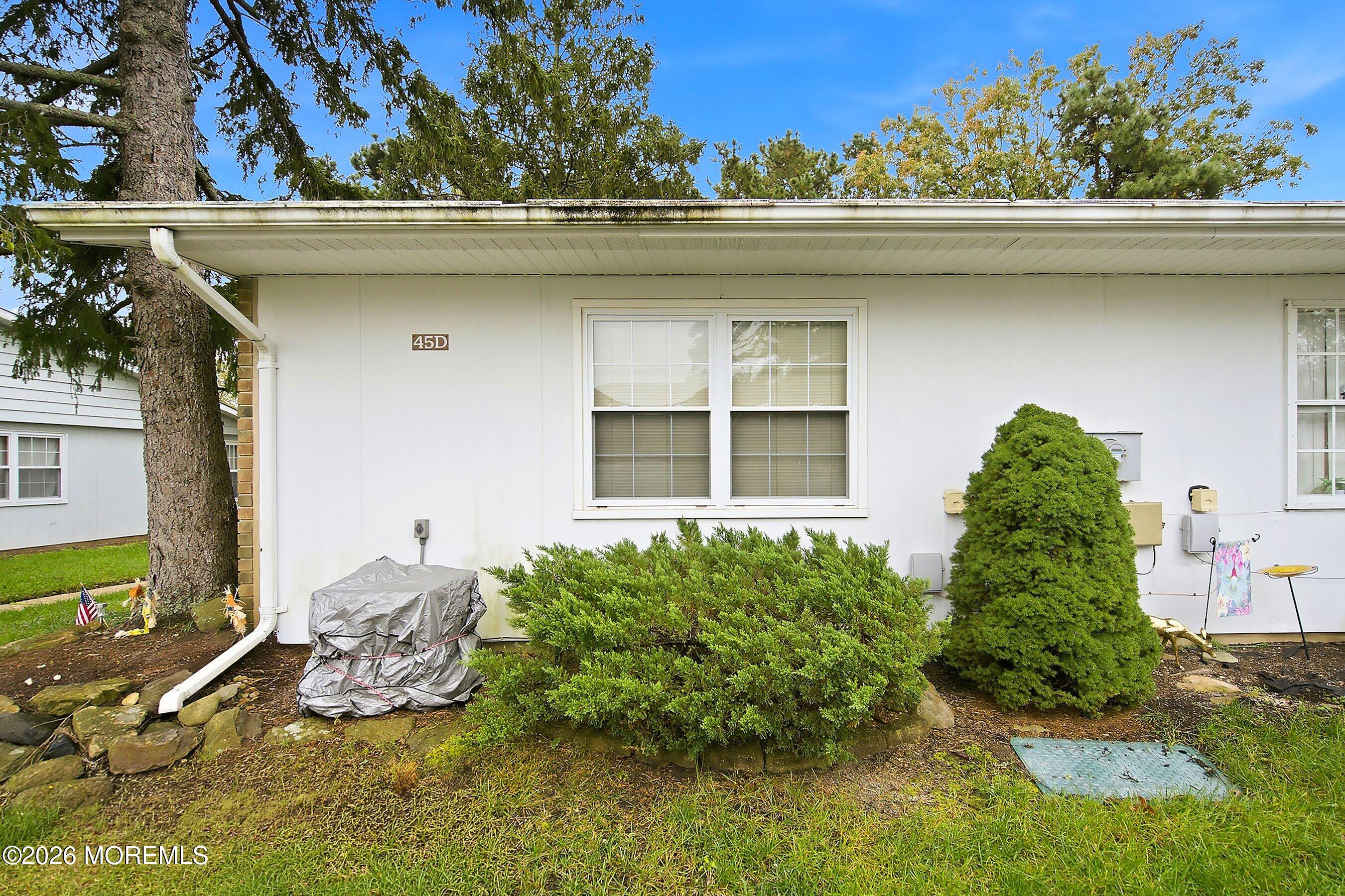 45 Edinburgh Lane Manchester NJ 08759