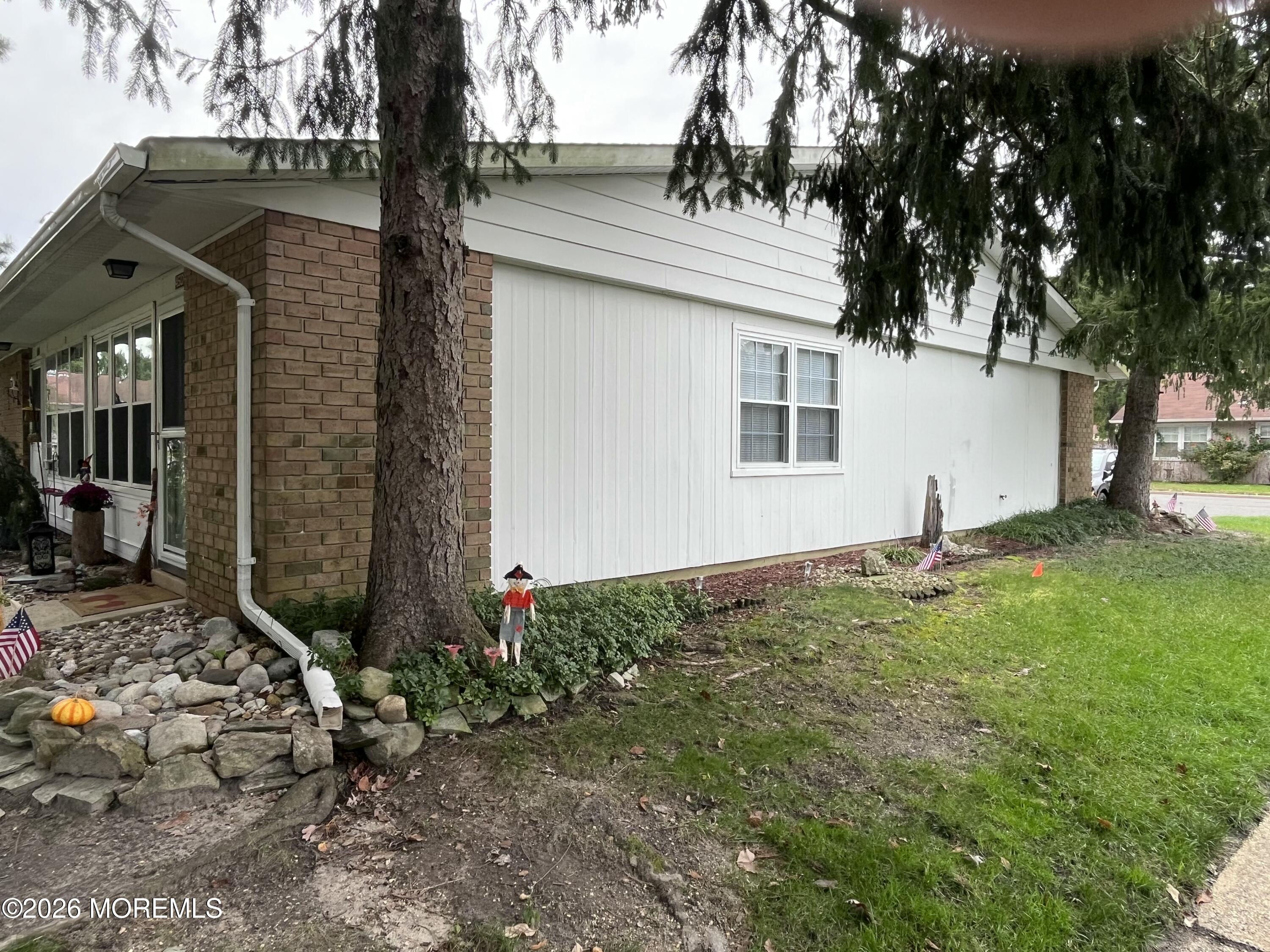 45 Edinburgh Lane Manchester NJ 08759