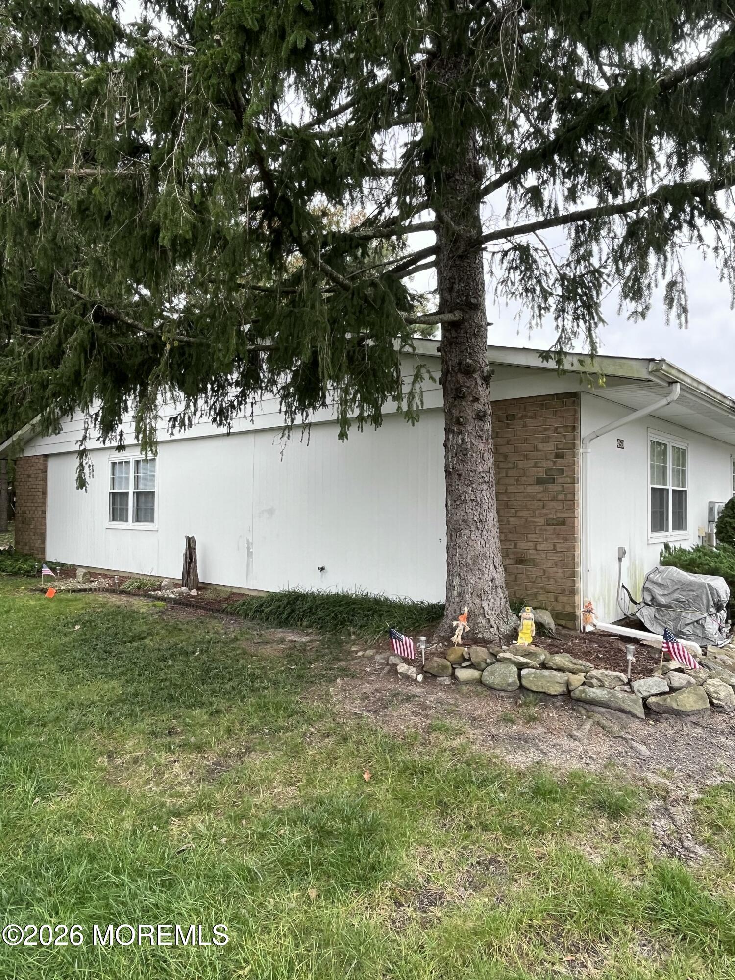 45 Edinburgh Lane Manchester NJ 08759