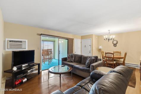 41 Western Reach Red Bank NJ 07701