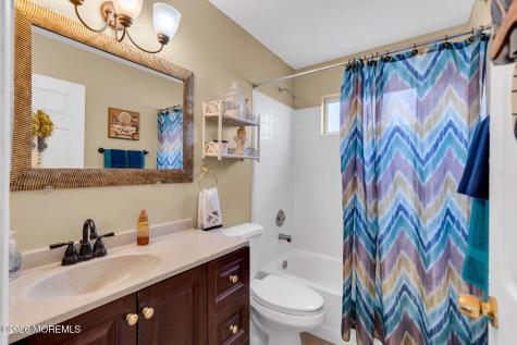 9 Carol Court Manchester NJ 08759