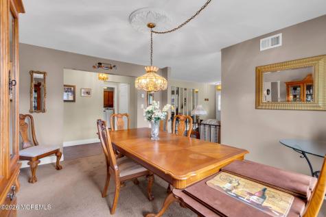 9 Carol Court Manchester NJ 08759