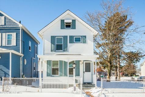 2 Chingarora Avenue Keyport NJ 07735