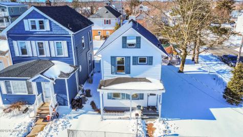 2 Chingarora Avenue Keyport NJ 07735