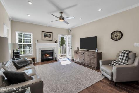 56 Rochford Drive Manchester NJ 08759