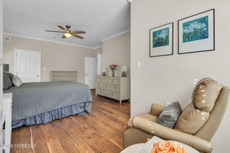56 Rochford Drive Manchester NJ 08759