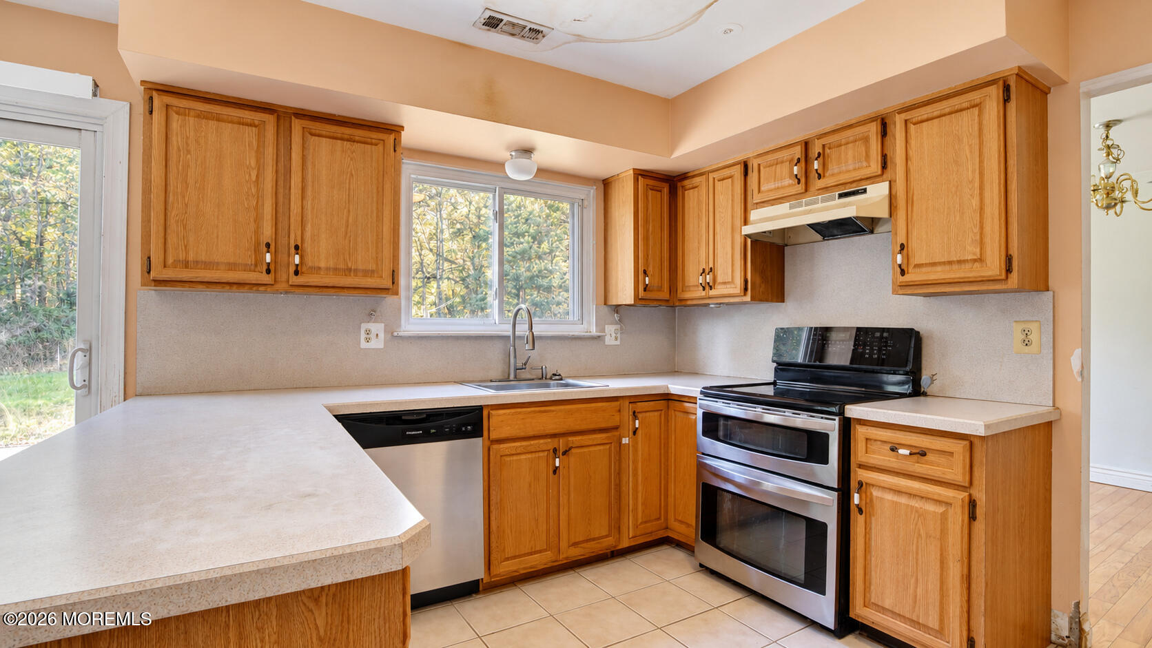 40 Newport Drive Manalapan NJ 07726