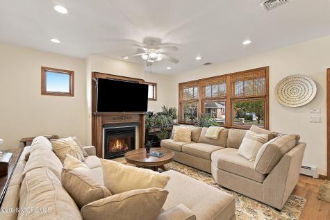207 Parkway Point Pleasant Beach NJ 08742