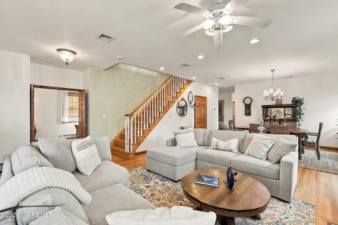 207 Parkway Point Pleasant Beach NJ 08742