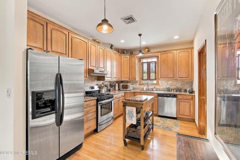 207 Parkway Point Pleasant Beach NJ 08742