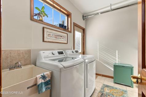 207 Parkway Point Pleasant Beach NJ 08742