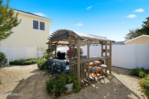 207 Parkway Point Pleasant Beach NJ 08742