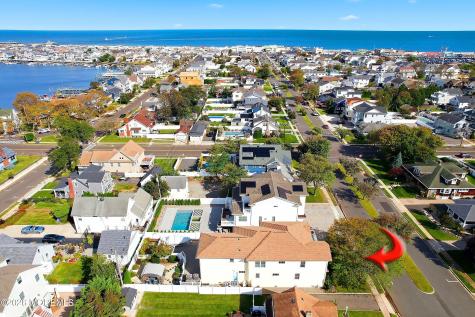 207 Parkway Point Pleasant Beach NJ 08742