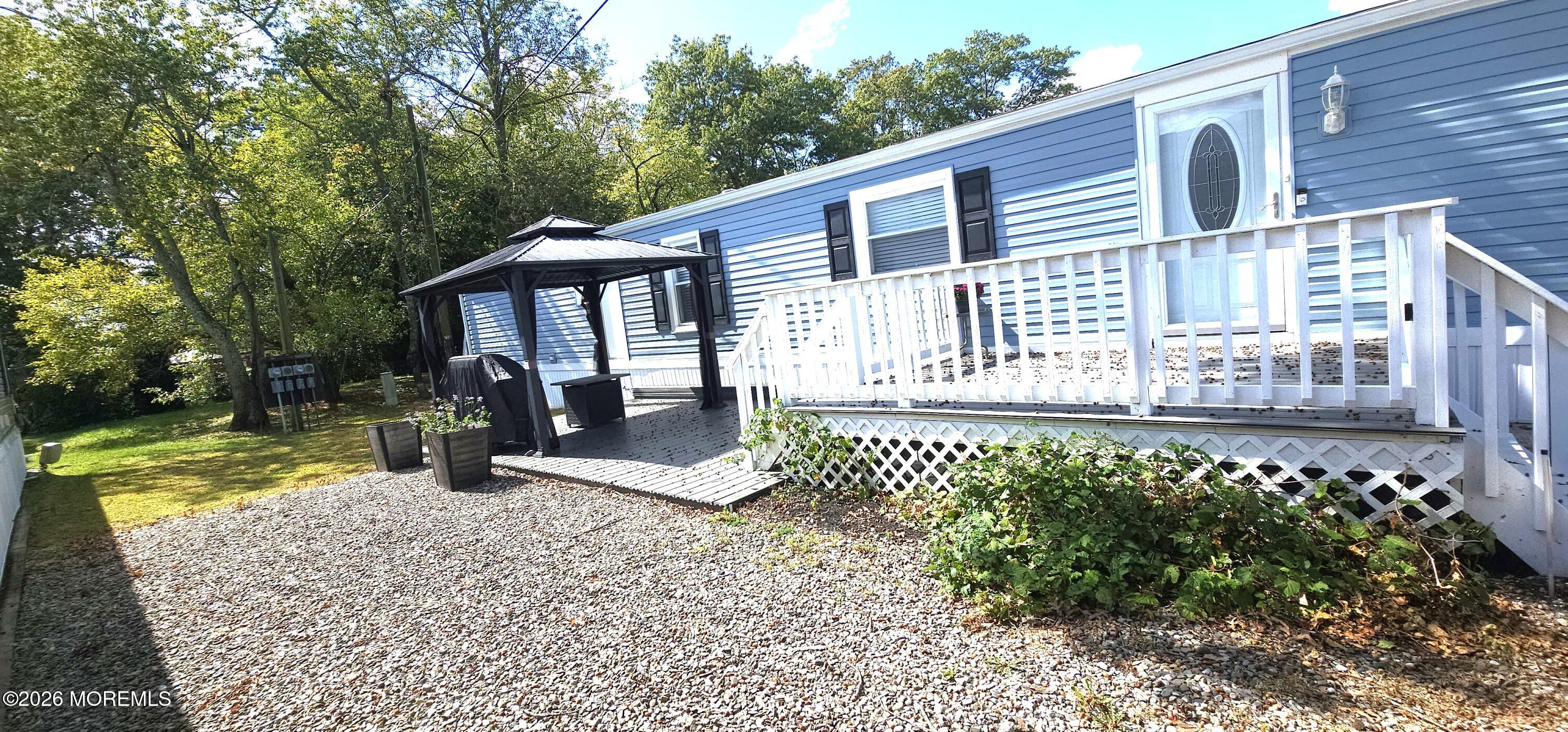 19 Mobile Lane Toms River NJ 08755