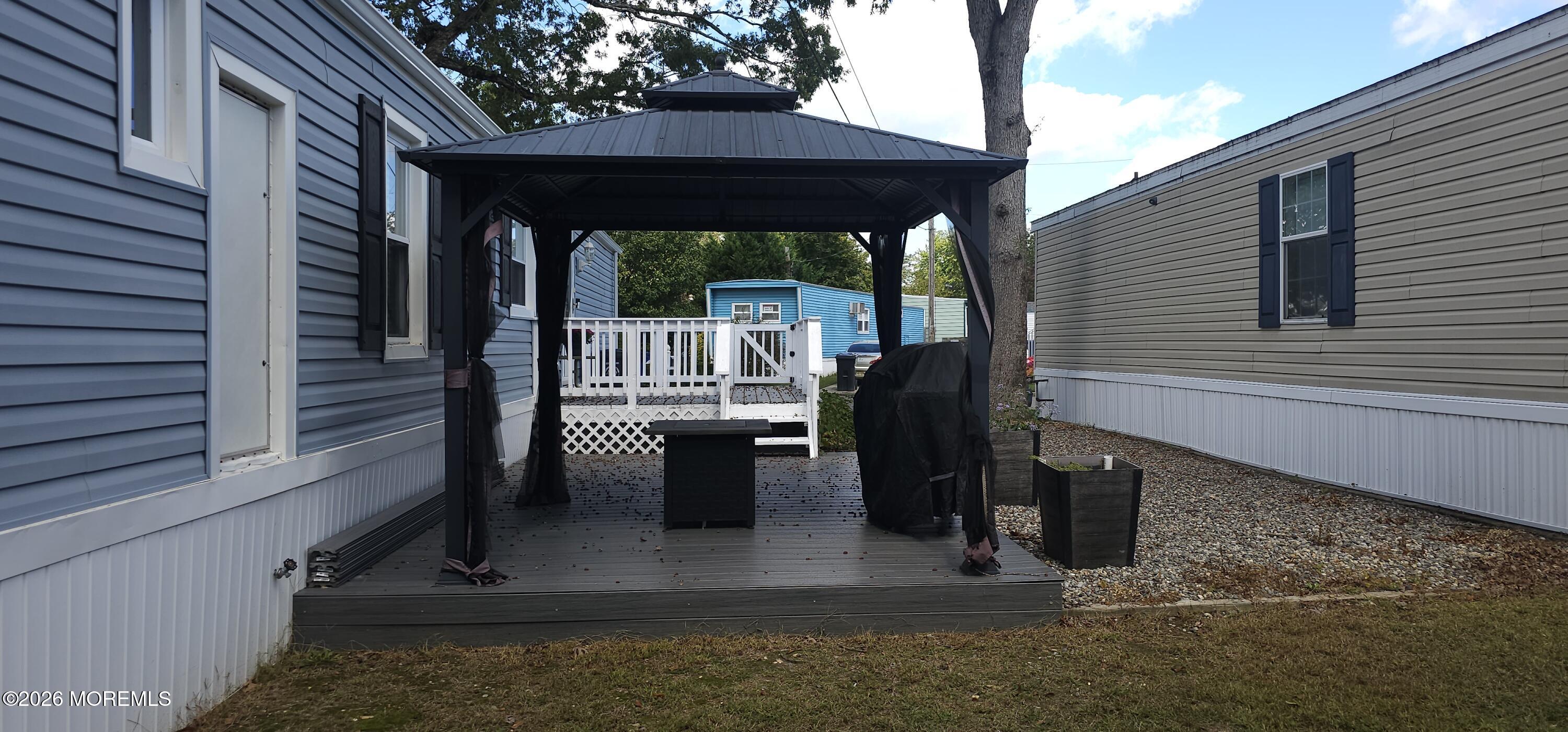 19 Mobile Lane Toms River NJ 08755