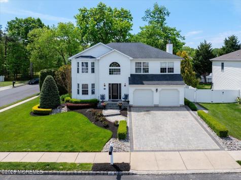 49 Diamond Lane Howell NJ 07731