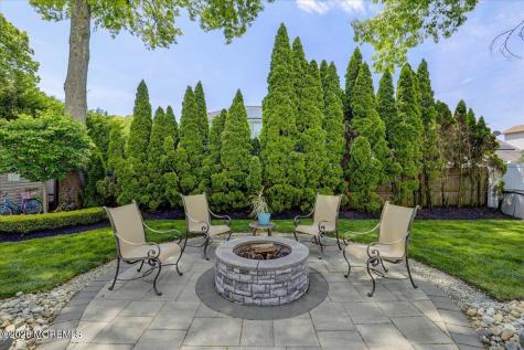 49 Diamond Lane Howell NJ 07731