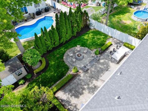 49 Diamond Lane Howell NJ 07731
