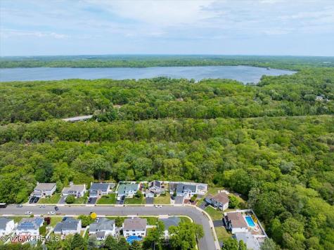 49 Diamond Lane Howell NJ 07731