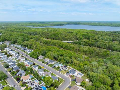 49 Diamond Lane Howell NJ 07731