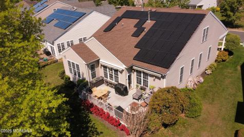 9 Winged Foot Road Jackson NJ 08527