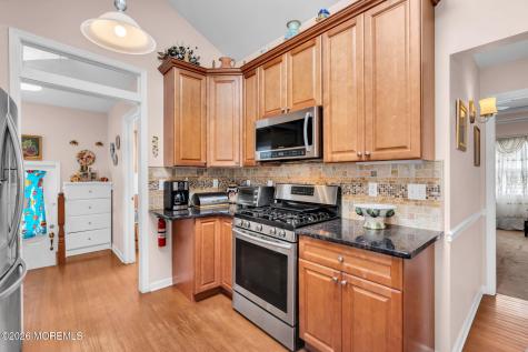 16 Avenue A Helmetta NJ 08828