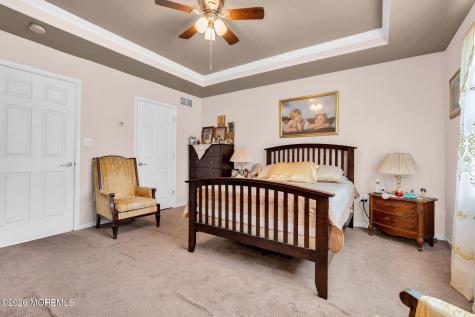 16 Avenue A Helmetta NJ 08828