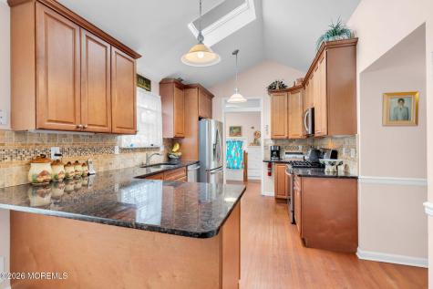16 Avenue A Helmetta NJ 08828