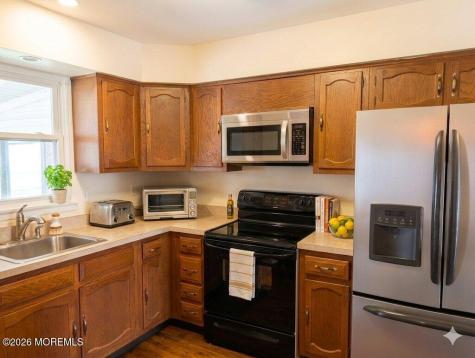 29 Moccasin Drive Whiting NJ 08759