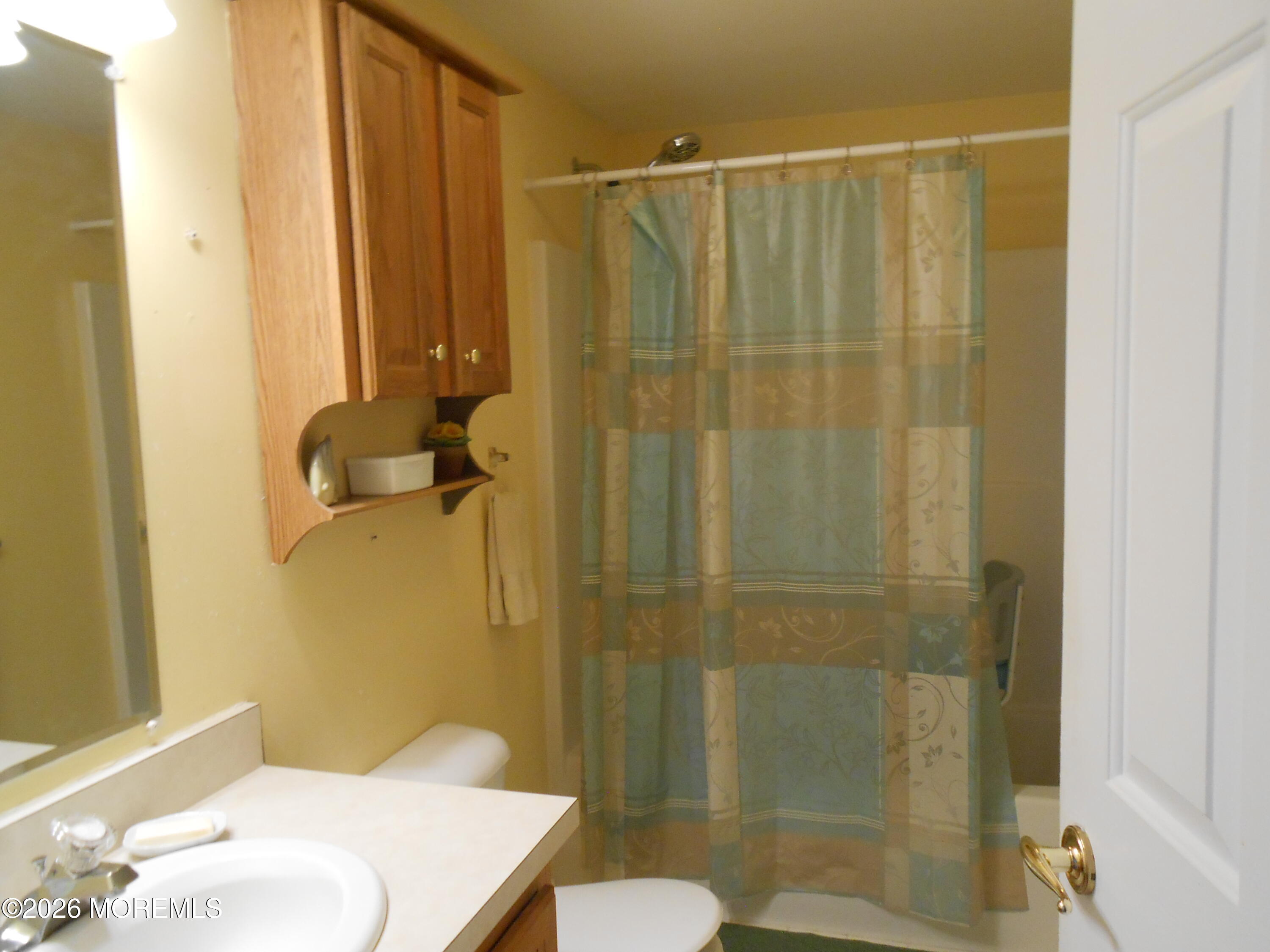 36 Fort Lee Drive Manahawkin NJ 08050