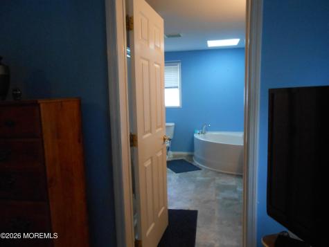 36 Fort Lee Drive Manahawkin NJ 08050