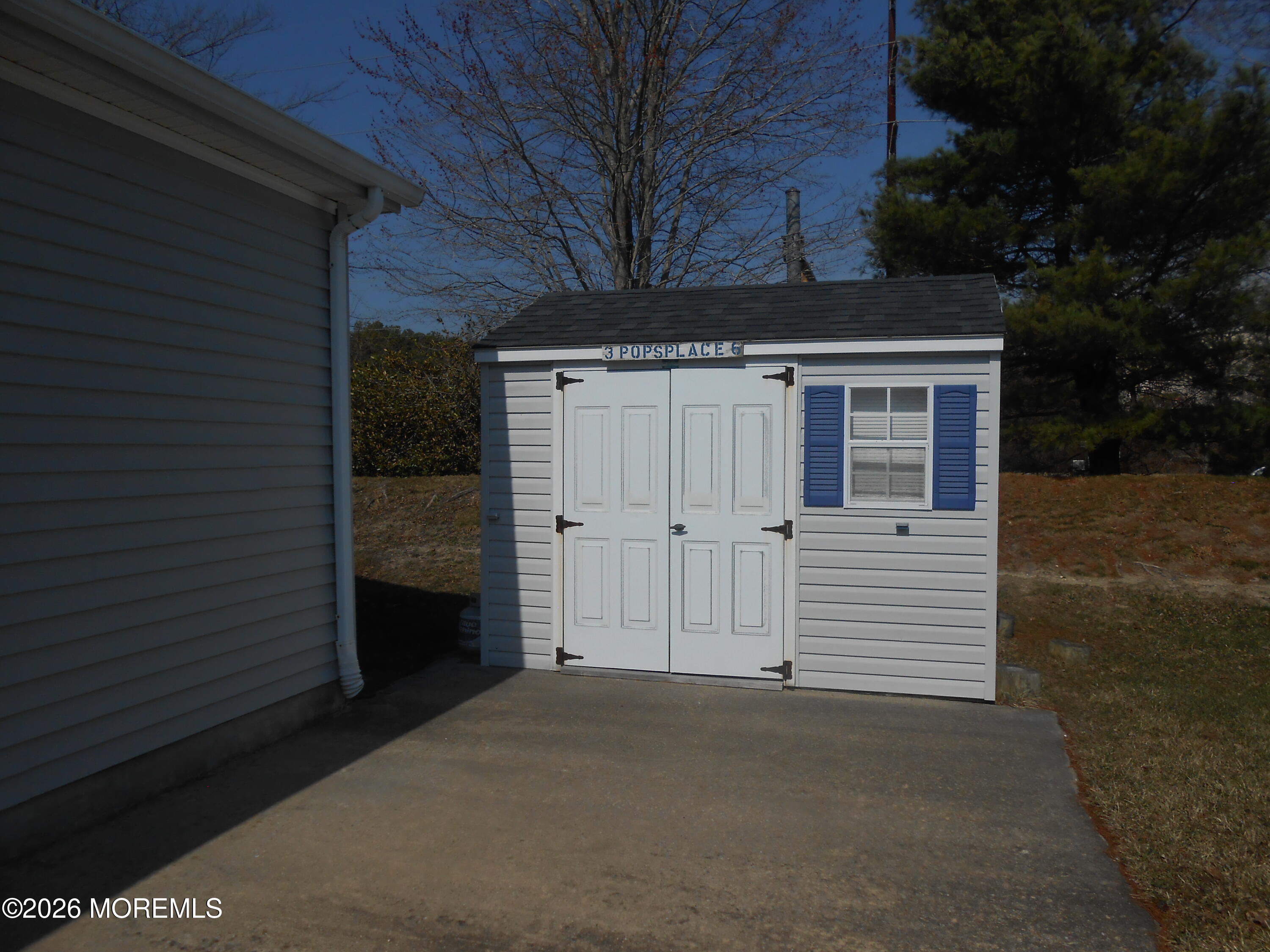 36 Fort Lee Drive Manahawkin NJ 08050