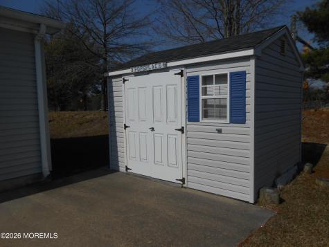 36 Fort Lee Drive Manahawkin NJ 08050