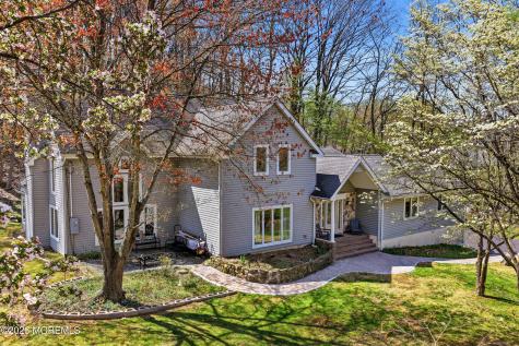 118 Nolan Road Morganville NJ 07751