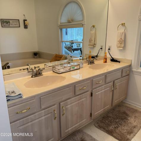 1449 Forelle Lane Toms River NJ 08755