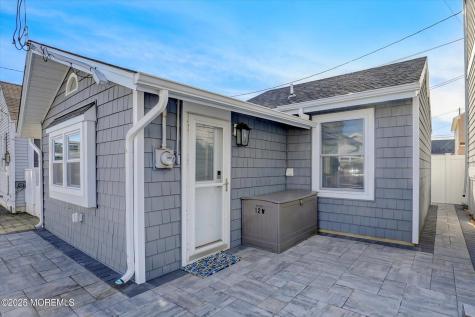 12 W Rutherford Lane Lavallette NJ 08735