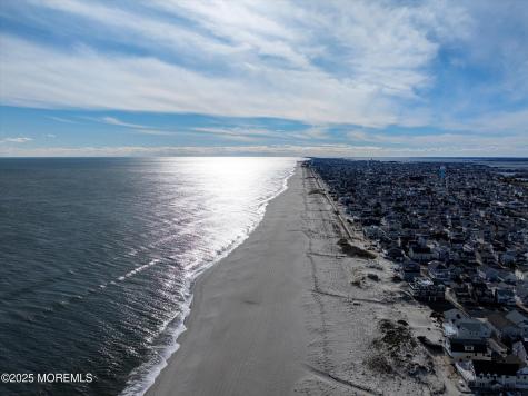 12 W Rutherford Lane Lavallette NJ 08735