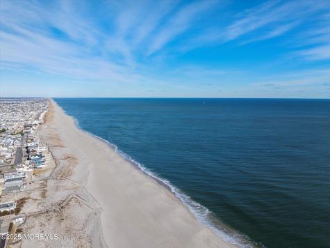 12 W Rutherford Lane Lavallette NJ 08735