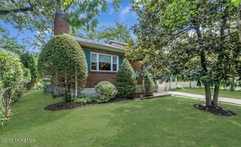 221 Harrison Avenue Oakhurst NJ 07755