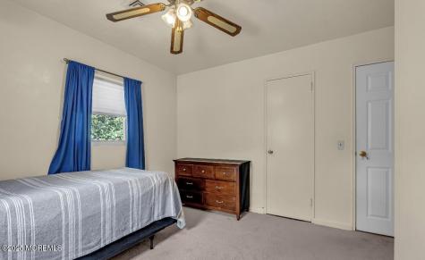 221 Harrison Avenue Oakhurst NJ 07755