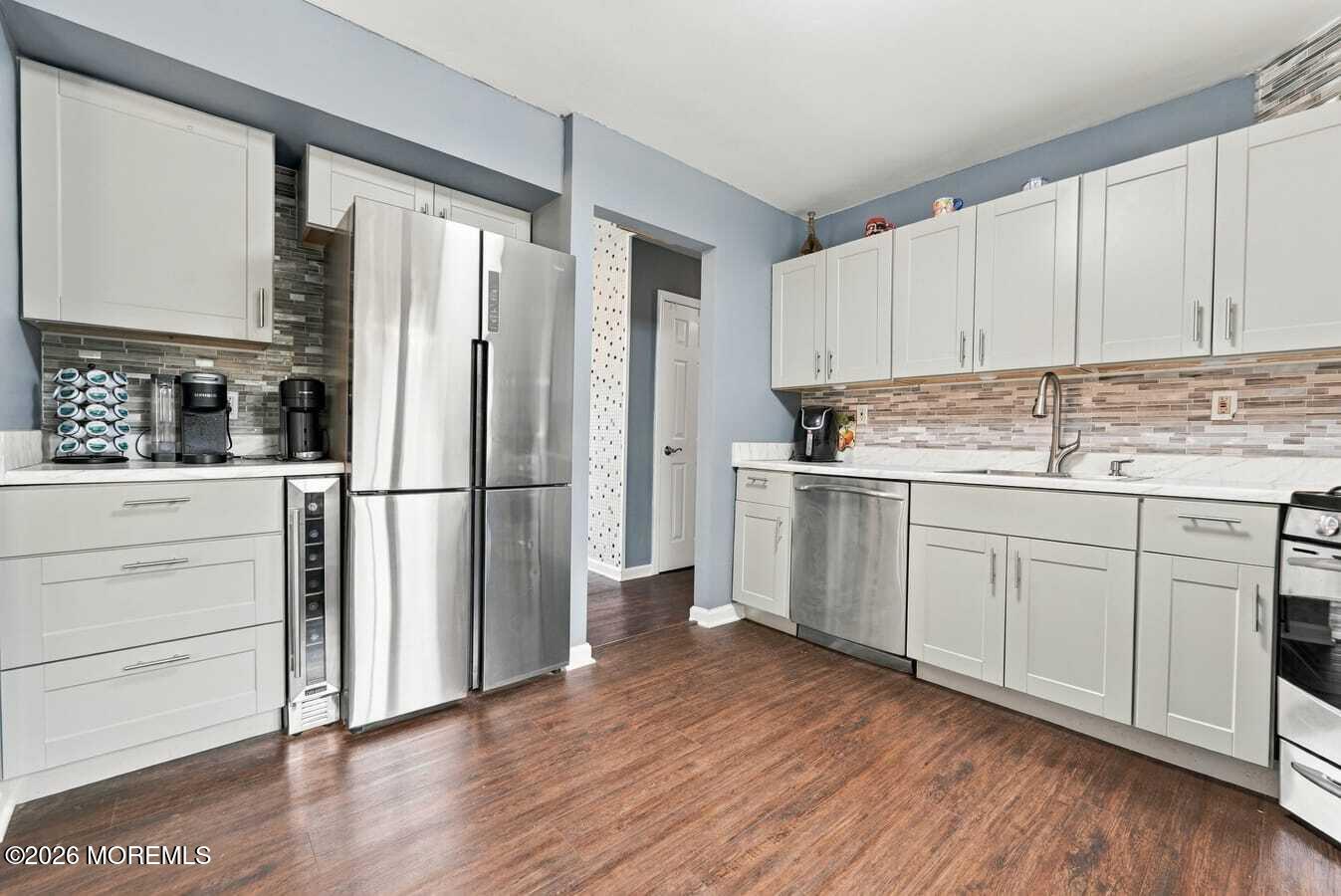 25 Koenig Lane Freehold NJ 07728