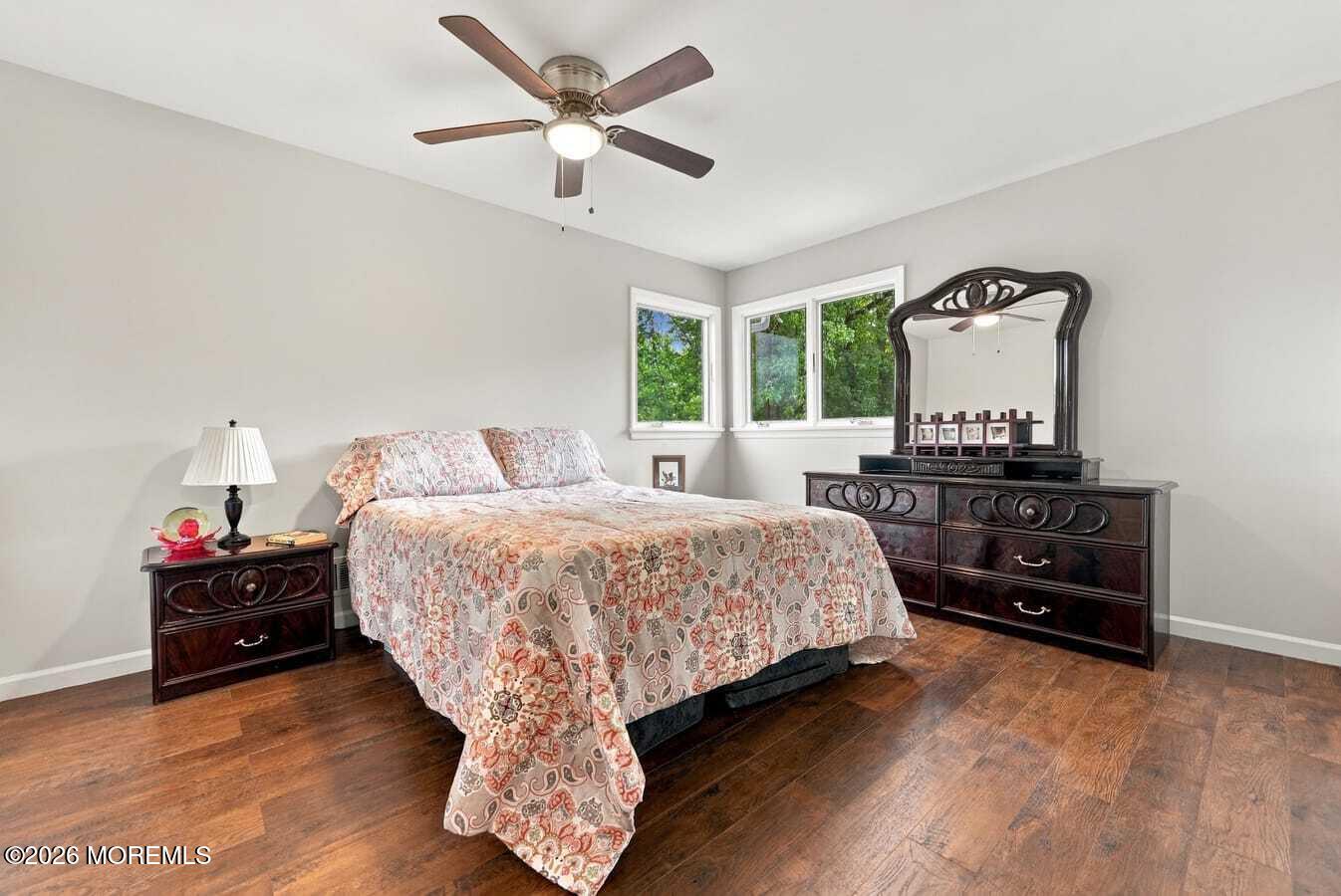 25 Koenig Lane Freehold NJ 07728