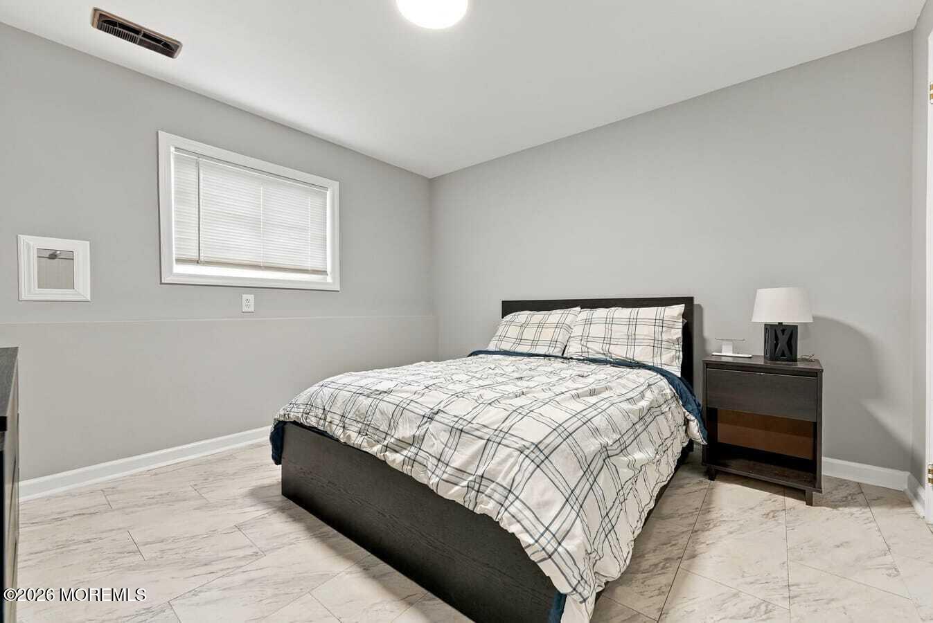 25 Koenig Lane Freehold NJ 07728