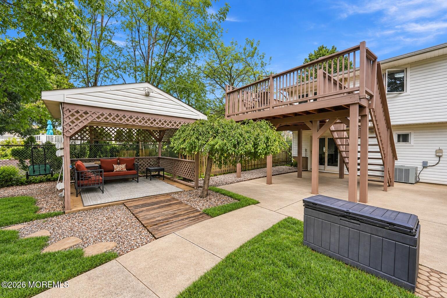 25 Koenig Lane Freehold NJ 07728
