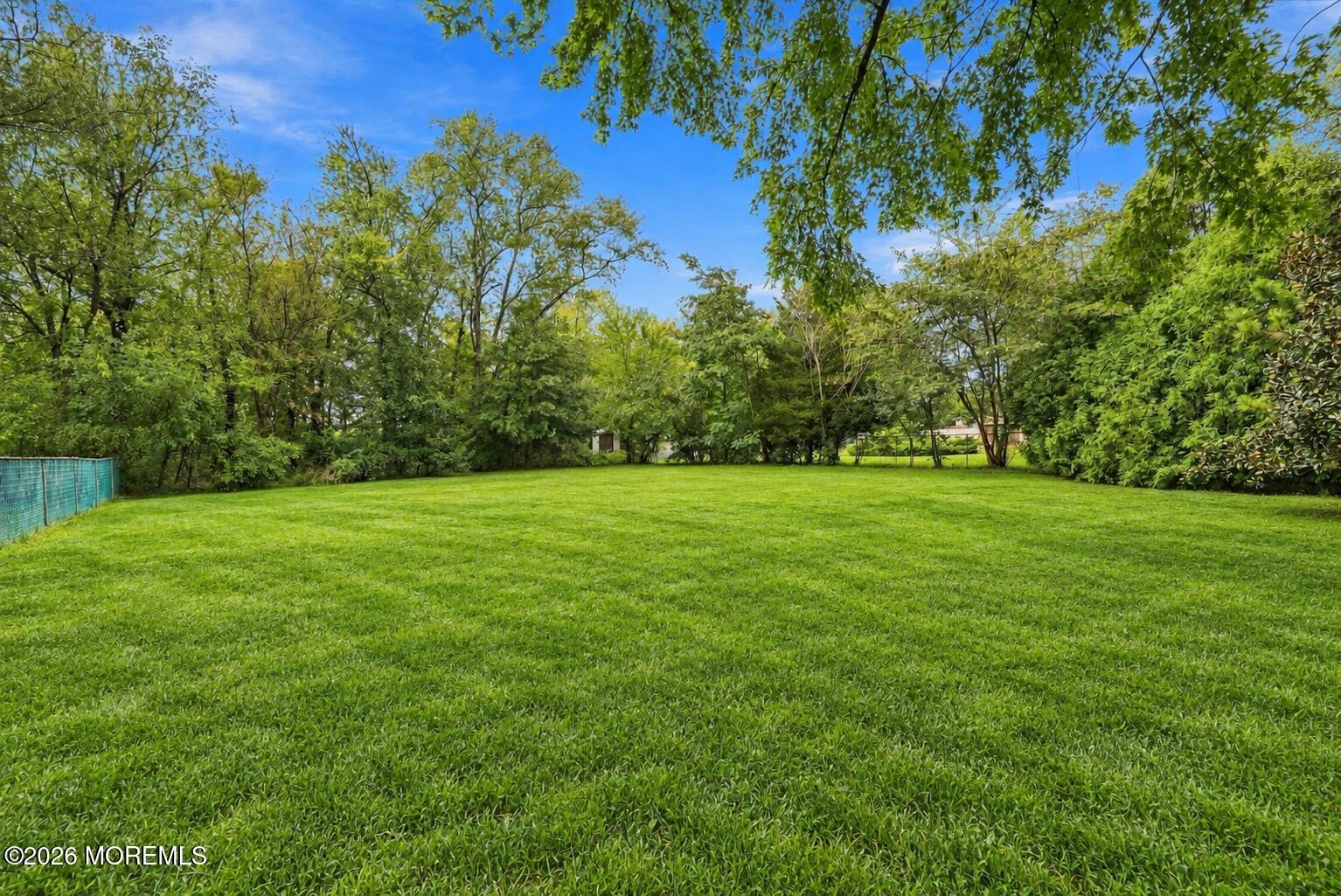 25 Koenig Lane Freehold NJ 07728